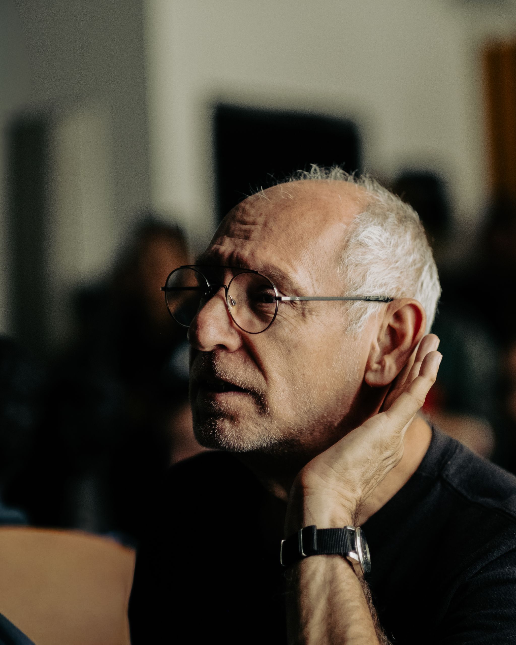Aparat Słuchowy dla Seniora: Jaki Wybrać?