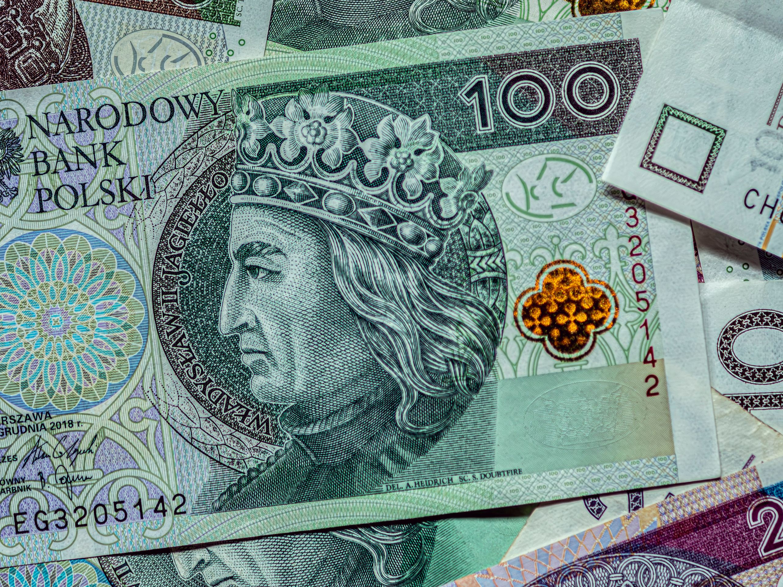 Waloryzacja emerytur 2027. Rząd zaplanował 19 mld zł — co dalej?