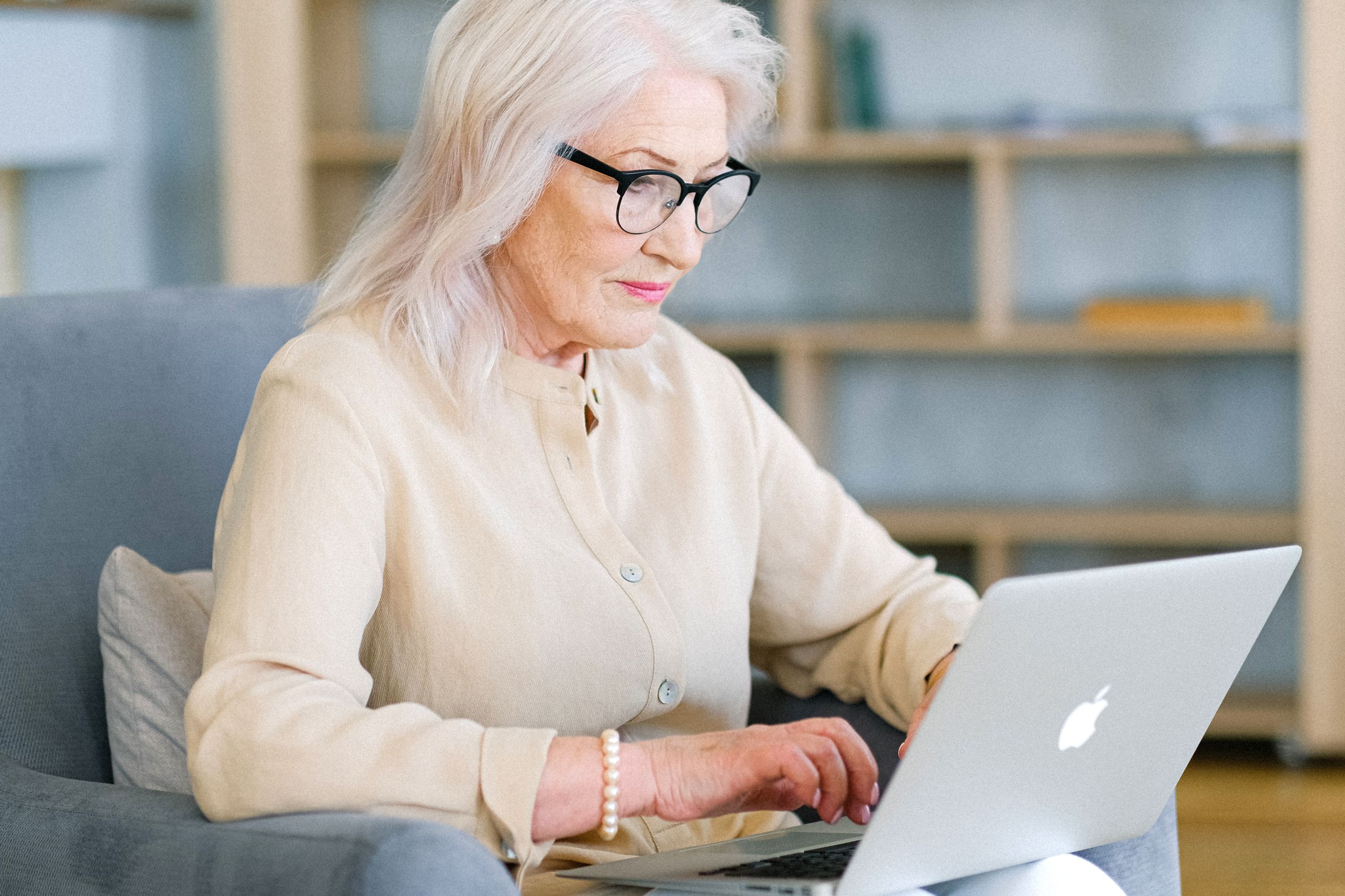 Darmowe Kursy Online od PARP dla Seniorów